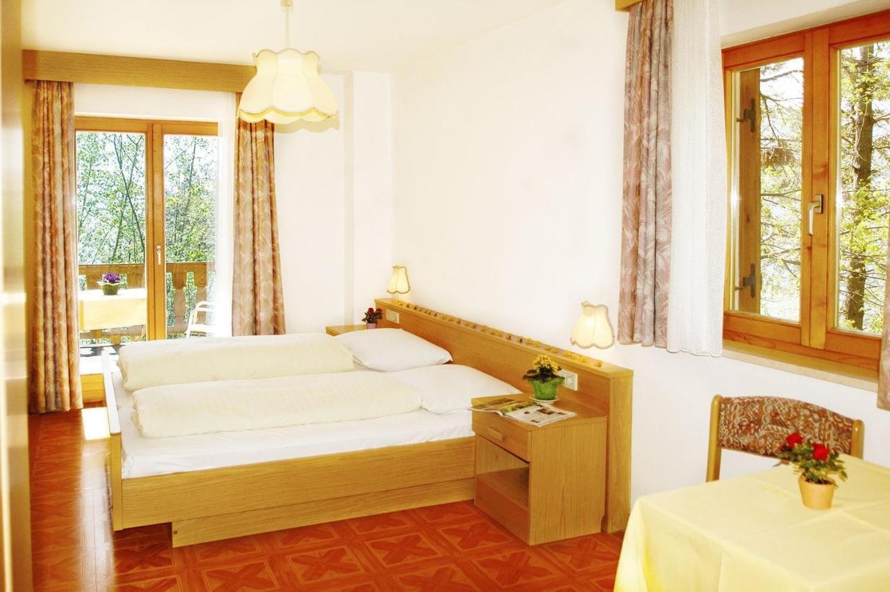 Gasthaus Gasteiger Lagundo Dış mekan fotoğraf