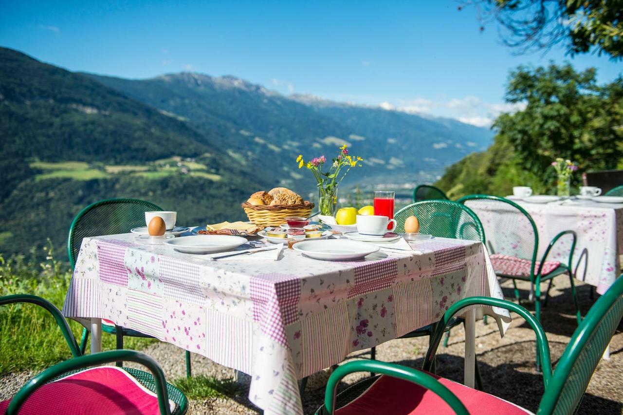 Gasthaus Gasteiger Lagundo Dış mekan fotoğraf